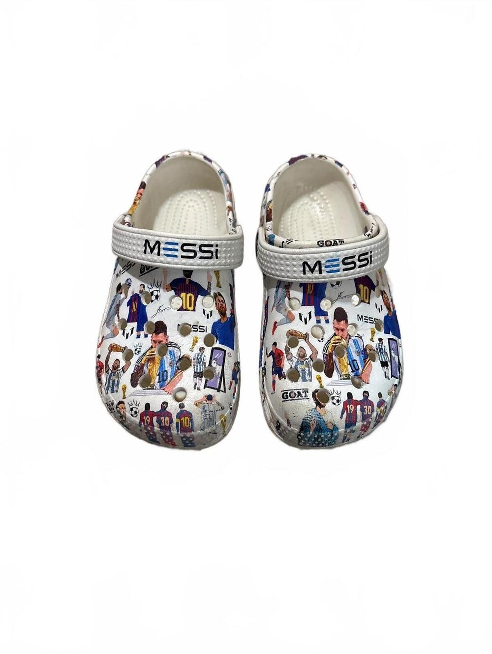 Lionel Messi GOAT Soccer Graphic Clogs Shoes Kids US 12 EU 30 Argentina Slipper